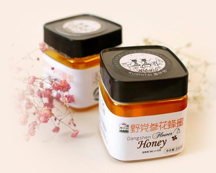 九朵玫瑰品牌定制食品級61-310ml正方形高檔透明光潔塑料花茶瓶